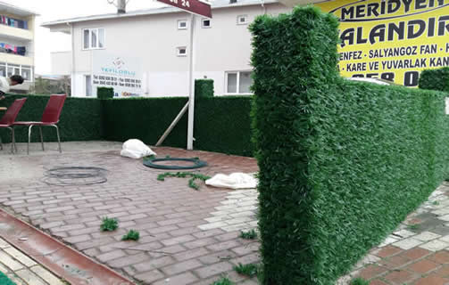 Çim Çit Duvar